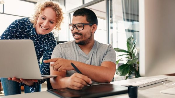 Supervision informatique : pourquoi externaliser pour gagner en performance et sérénité ?